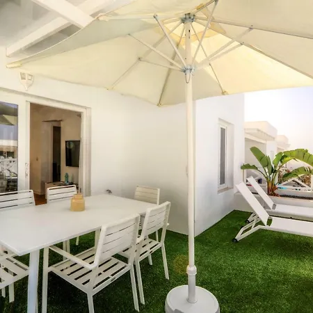 Appartement Flower 1 *